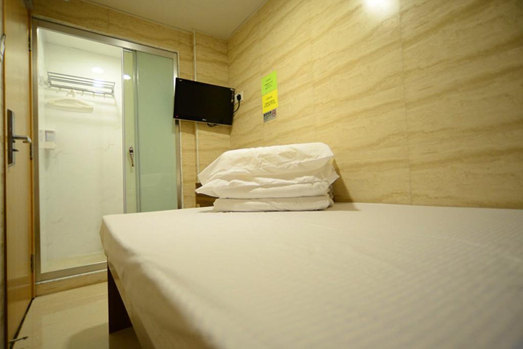 Kong Hing Guest House Hong Kong Oda fotoğraf