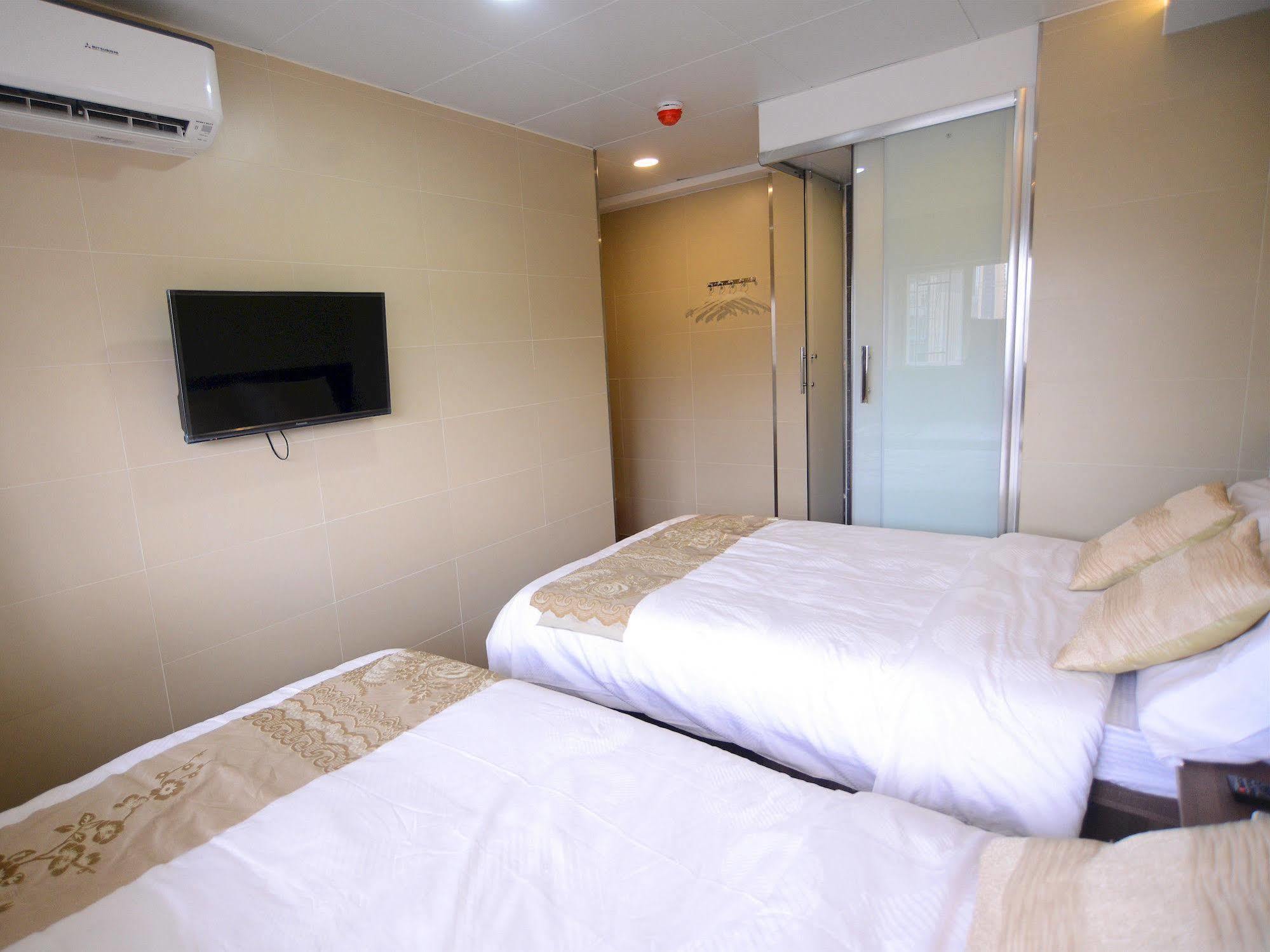 Kong Hing Guest House Hong Kong Dış mekan fotoğraf